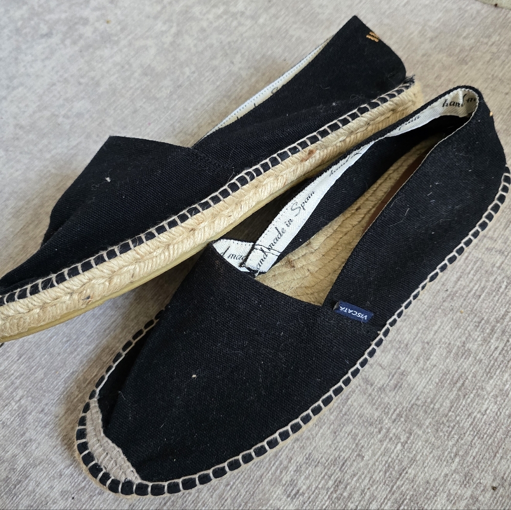 VISCATA Barcelona Hand-Made Espadrille Wedges - Black Flats